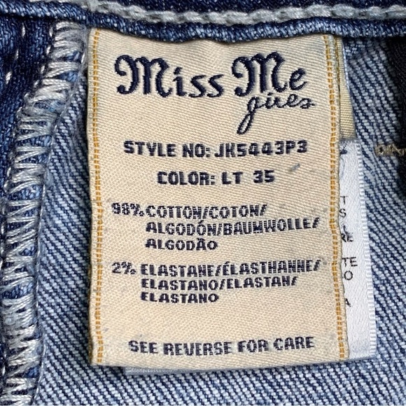 Miss Me Girl's Blue Floral Embroidered Capri Jeans Size 16 x 17” - Picture 7 of 7